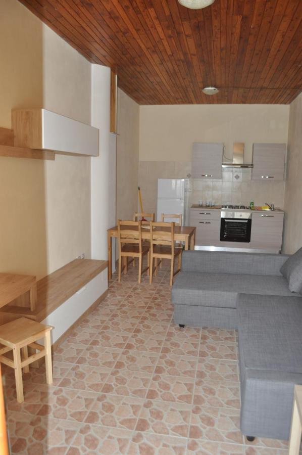 Terminillo - I Fiori Del Terminillo - Tre Faggi Apartment Bagian luar foto